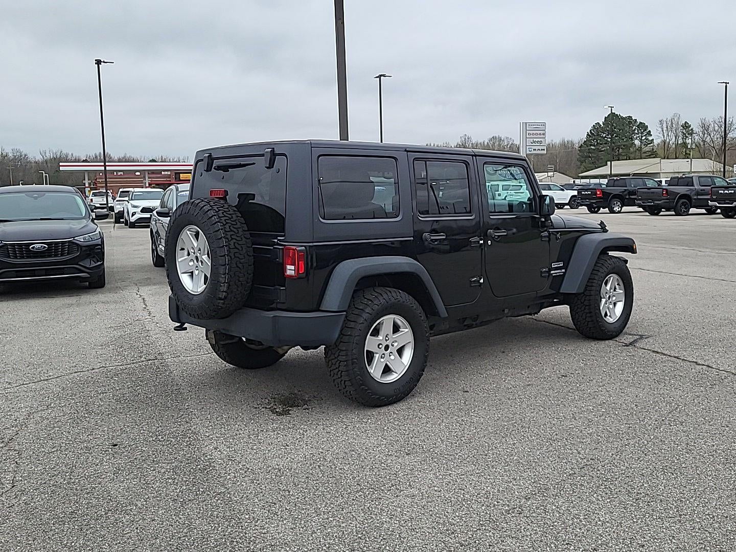 2014 Jeep Wrangler Unlimited Sport
