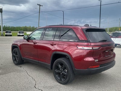2023 Jeep Grand Cherokee Altitude