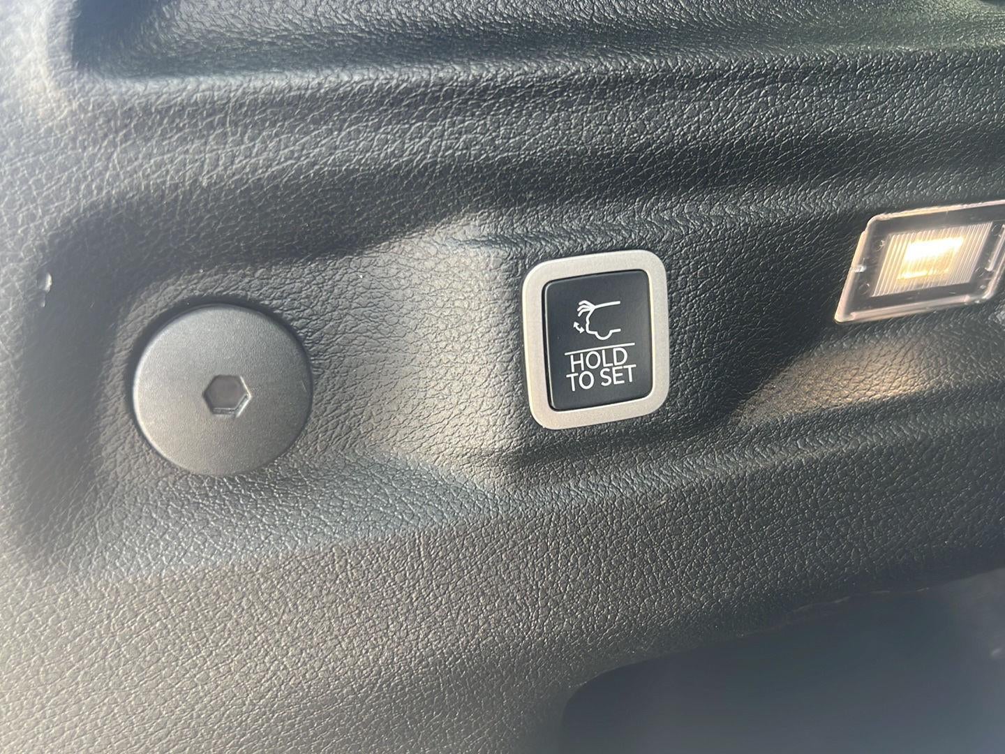 2021 Jeep Grand Cherokee L Laredo