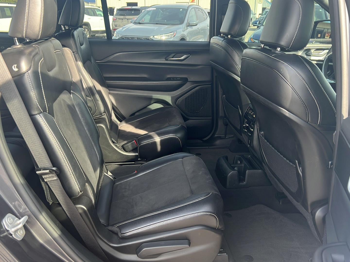 2024 Jeep Grand Cherokee L Altitude