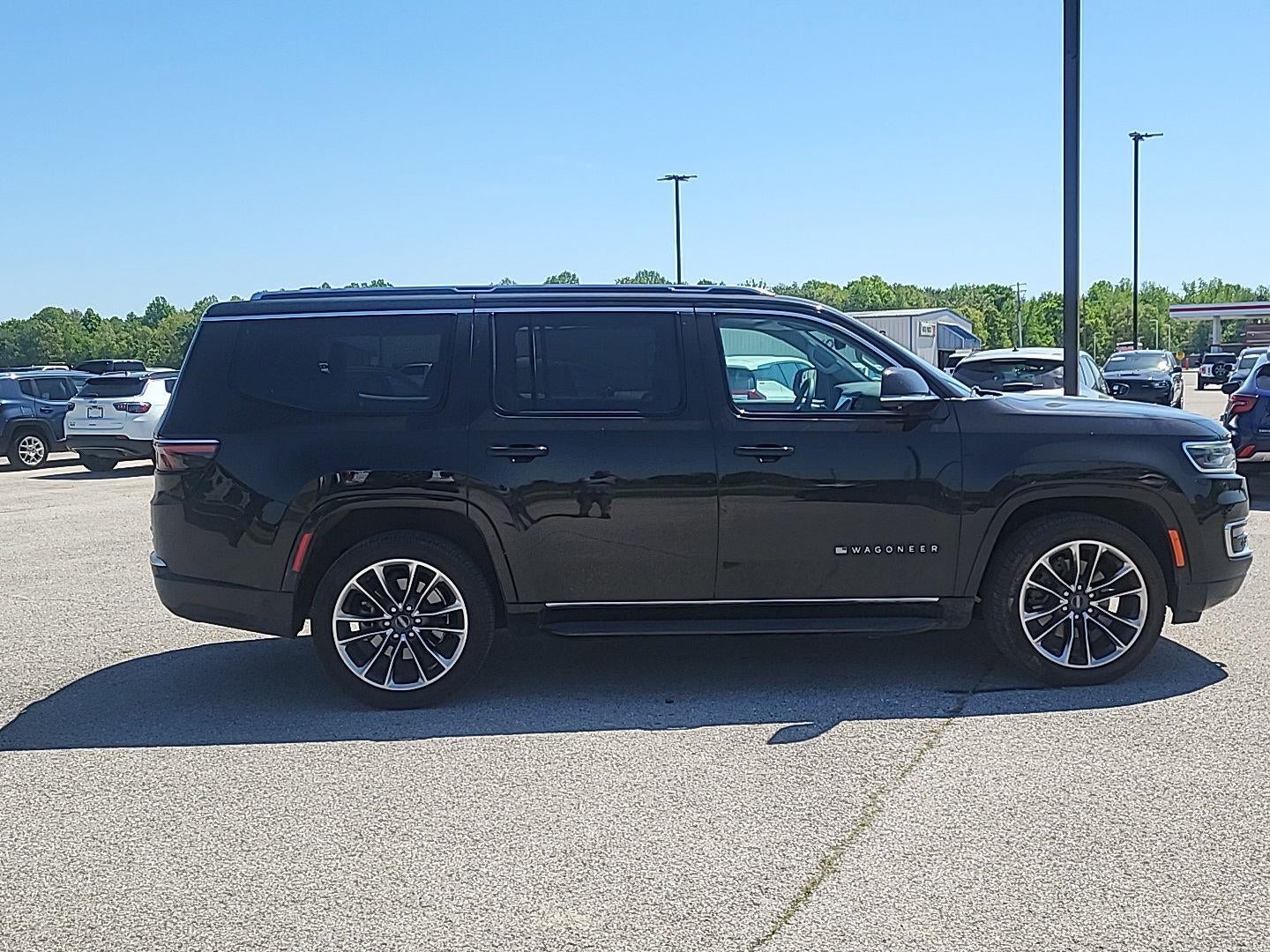 2023 Jeep Wagoneer Series II