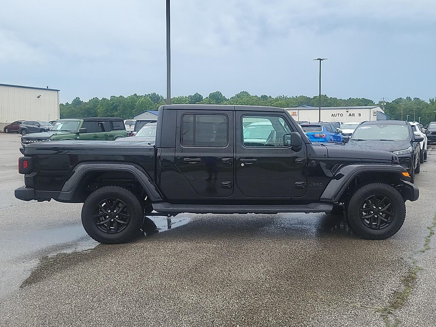 2022 Jeep Gladiator Altitude