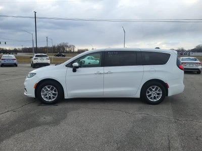 2023 Chrysler PACIFICA TOURING L