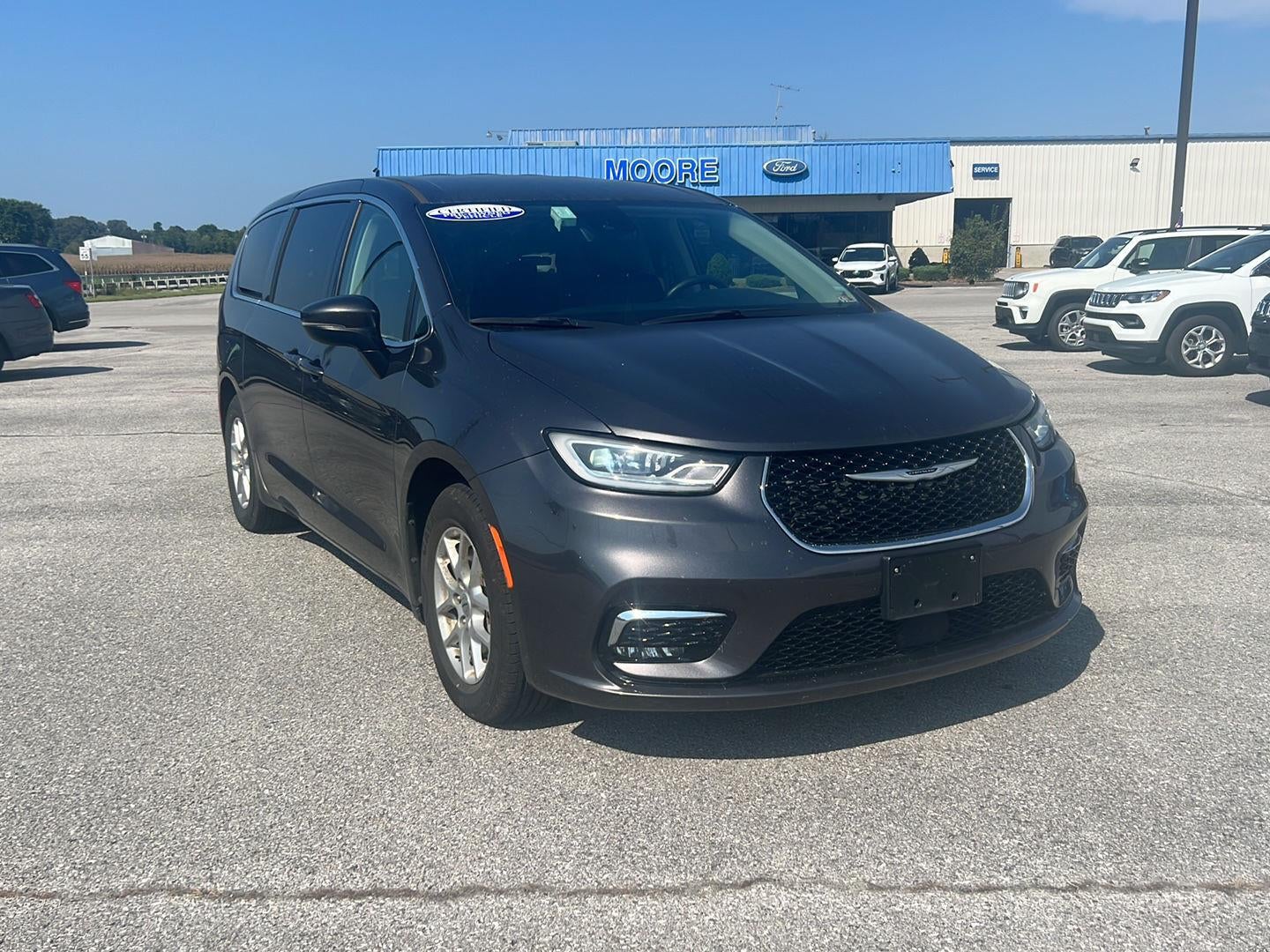 2023 Chrysler Pacifica Touring L