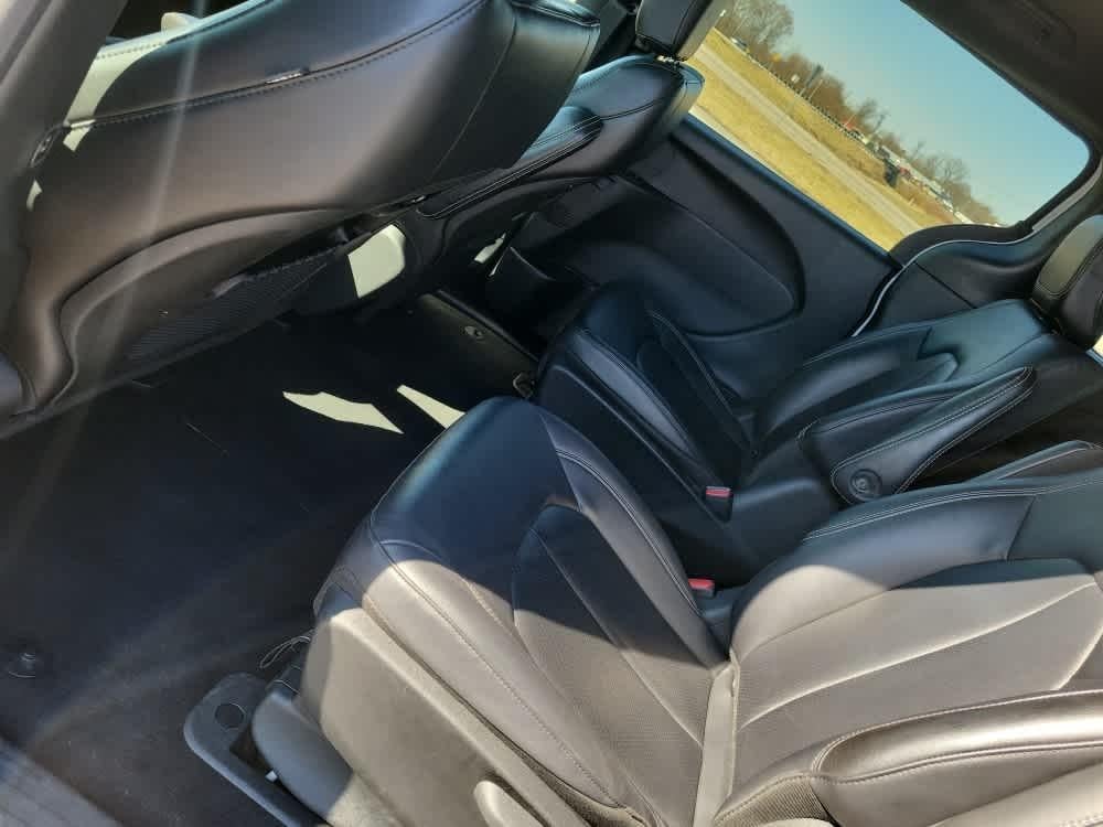 2024 Chrysler Pacifica Hybrid S Appearance Pkg