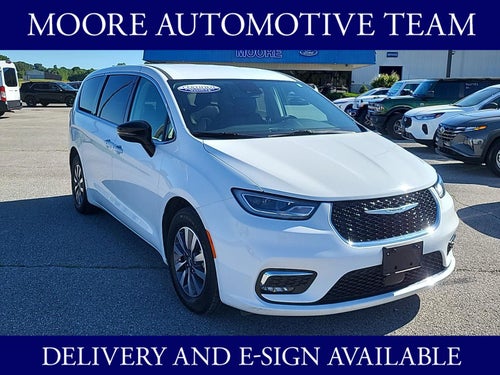 2024 Chrysler Pacifica Hybrid Select