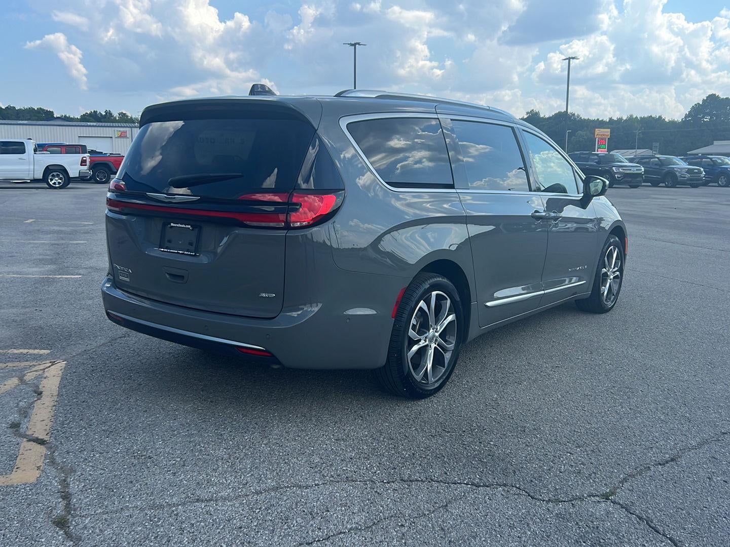 2025 Chrysler Pacifica Pinnacle
