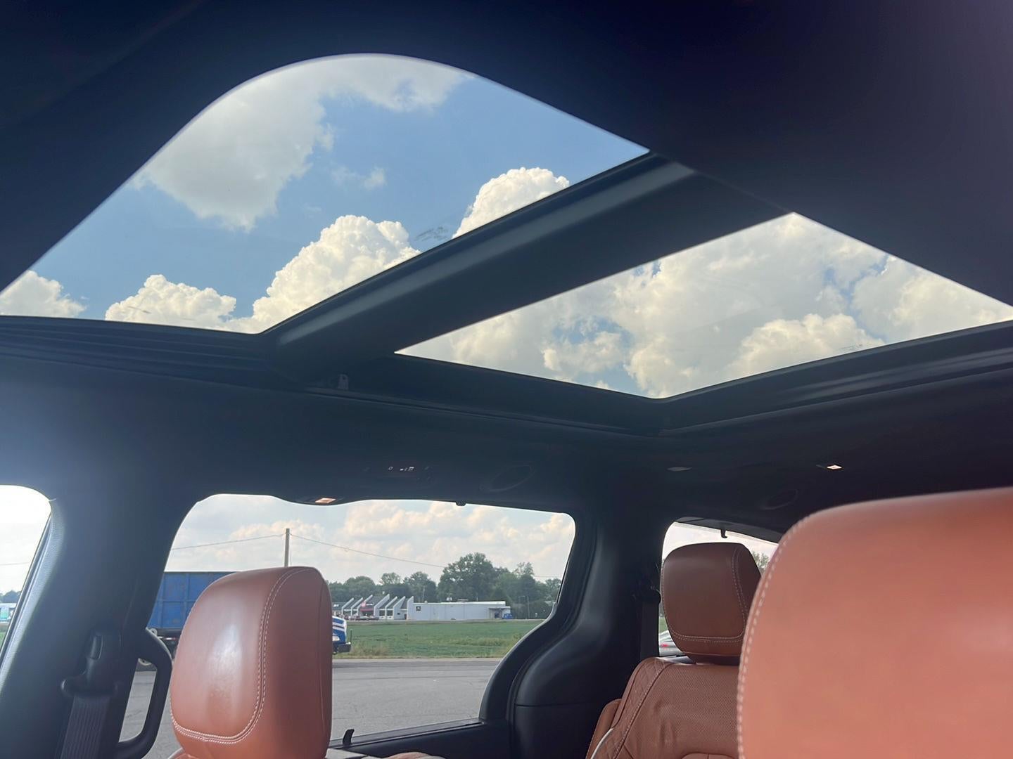 2025 Chrysler Pacifica Pinnacle