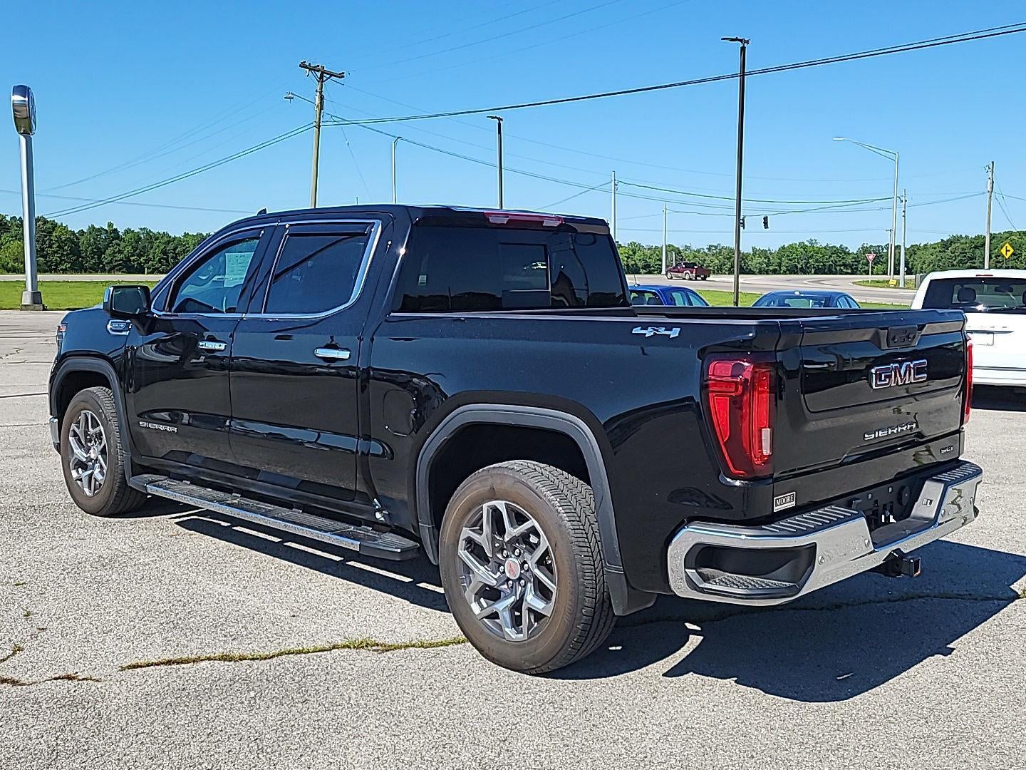 2024 GMC SIERRA 1500 SLT