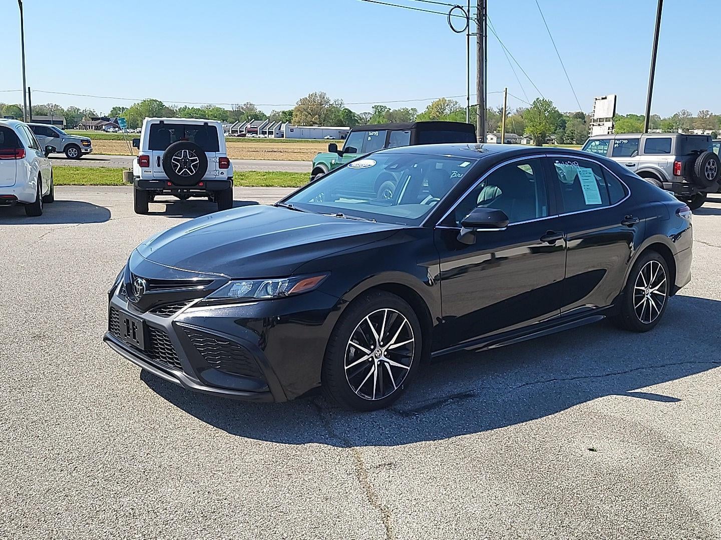 2024 Toyota Camry SE