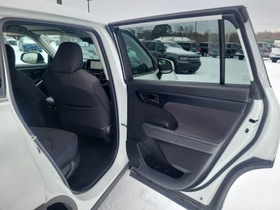 2023 TOYOTA TRUCK HIGHLANDER LE