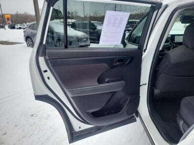 2023 TOYOTA TRUCK HIGHLANDER LE