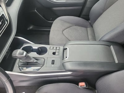 2023 TOYOTA TRUCK HIGHLANDER LE