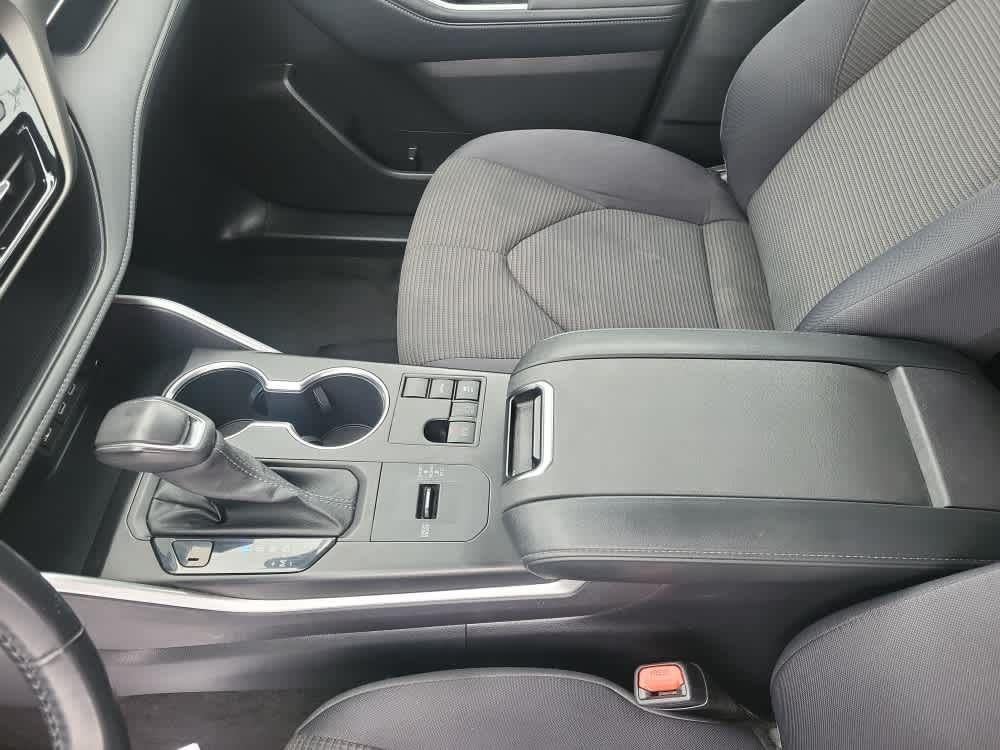 2023 TOYOTA TRUCK HIGHLANDER LE