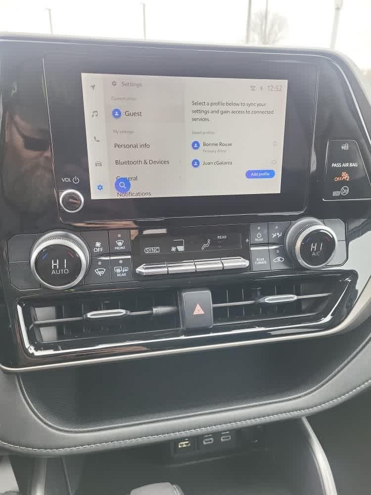 2023 TOYOTA TRUCK HIGHLANDER LE