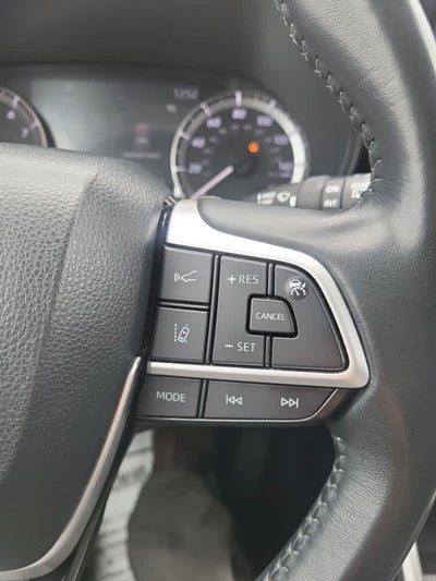 2023 TOYOTA TRUCK HIGHLANDER LE