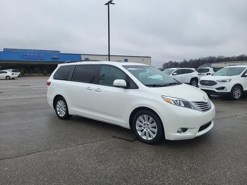2016 Toyota Sienna Limited Premium 7-Passenger