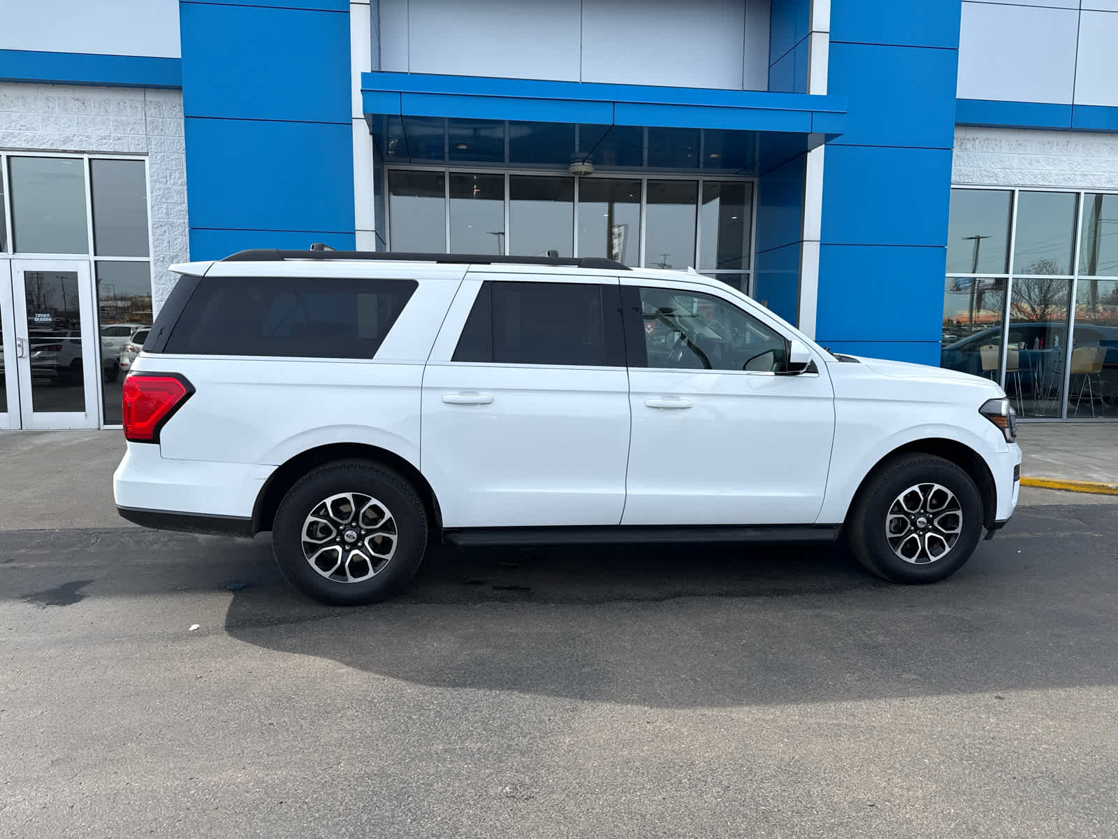 2024 Ford Expedition Max XLT