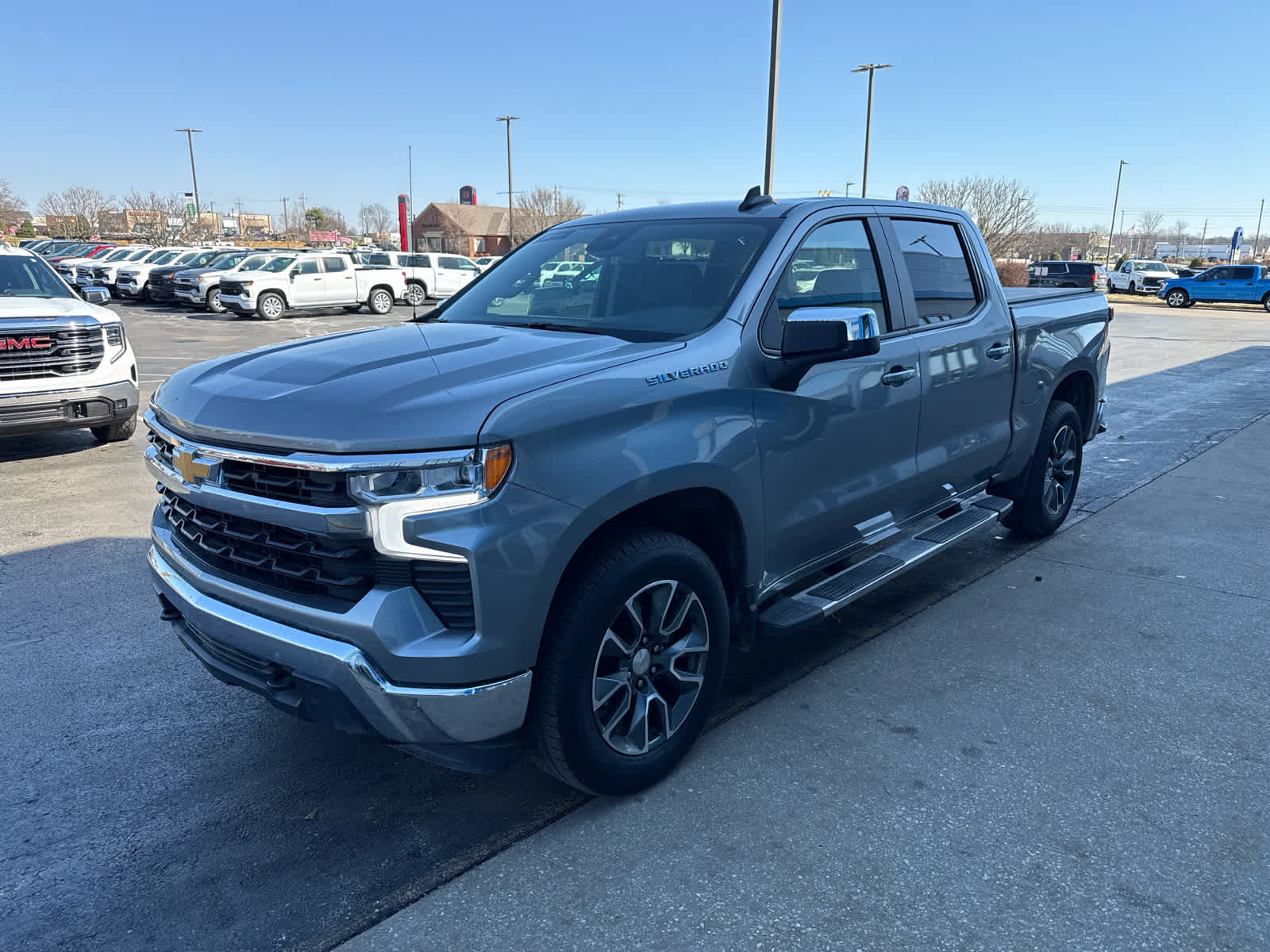 2023 Chevrolet Silverado 1500 LT (2FL)
