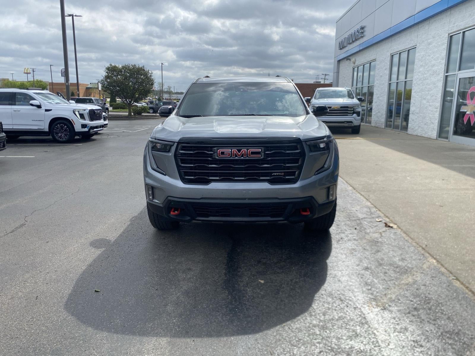 2025 GMC Acadia AT4