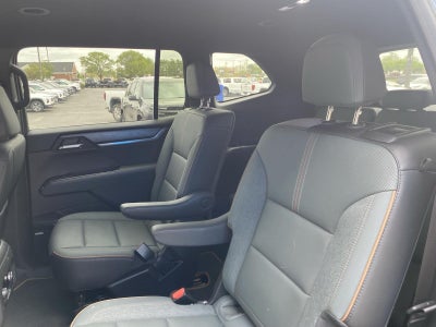 2025 GMC Acadia AT4