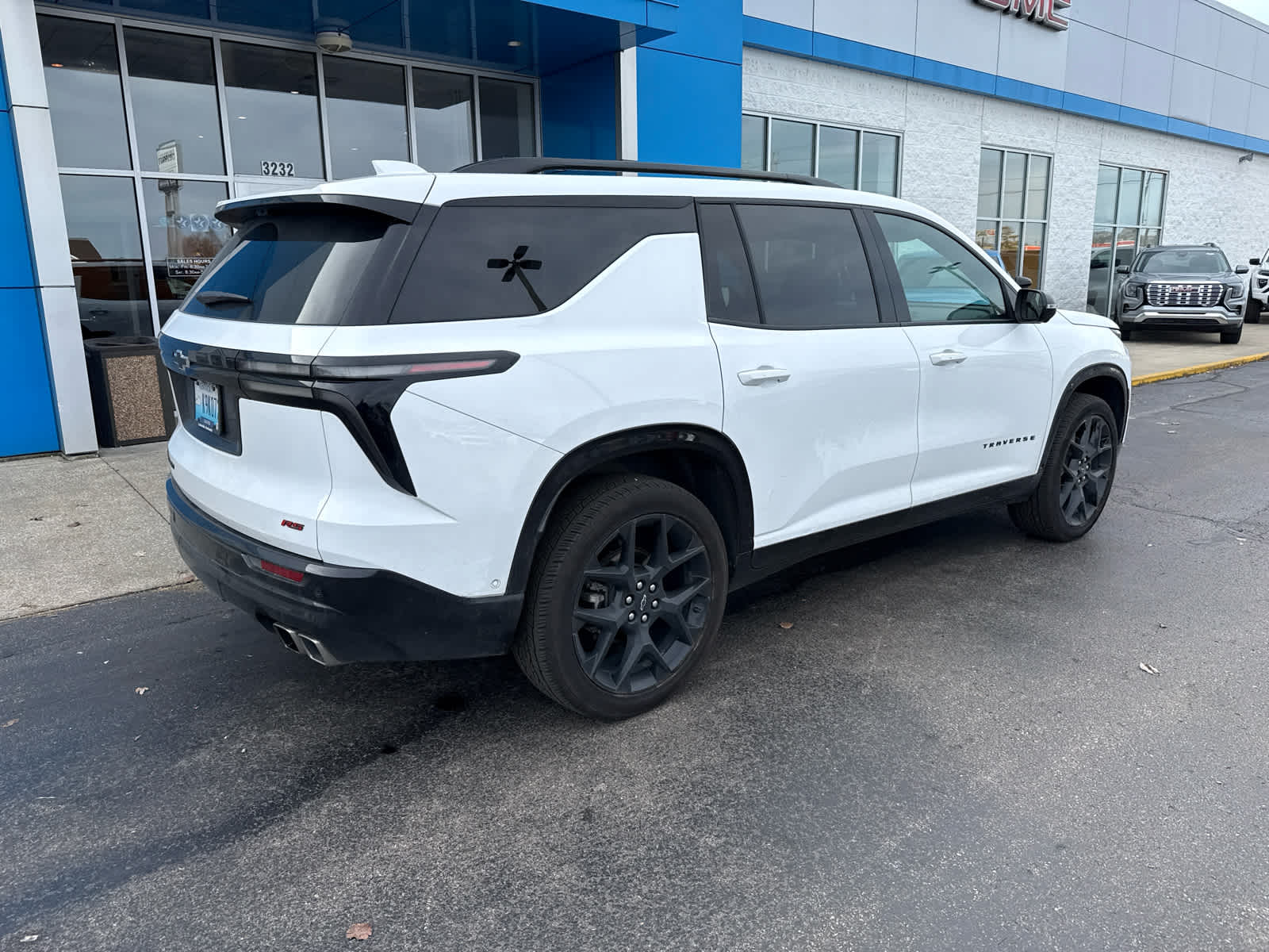 2024 Chevrolet Traverse RS