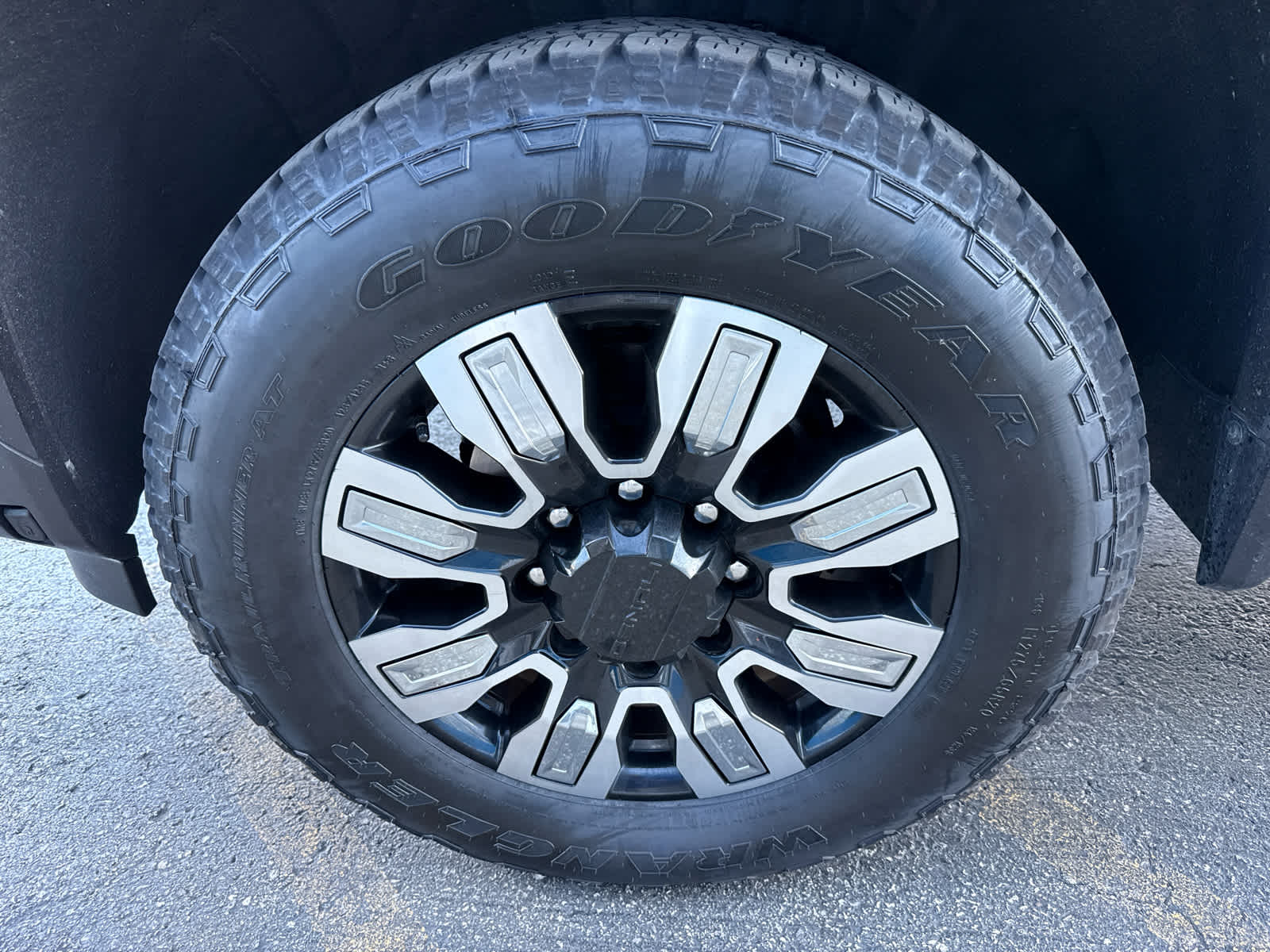 2025 GMC Sierra 2500 HD Denali