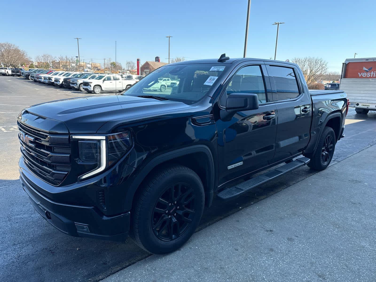 2024 GMC Sierra 1500 Elevation