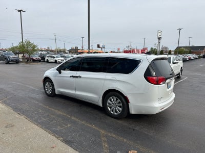 2019 Chrysler Pacifica L