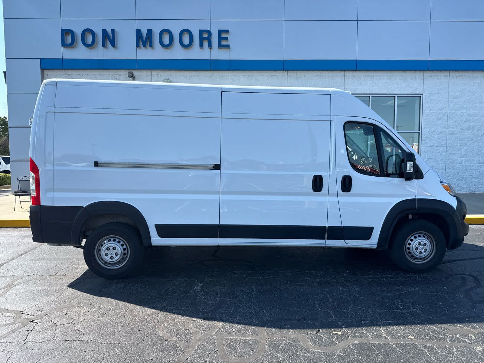 2025 RAM ProMaster Cargo Van Tradesman