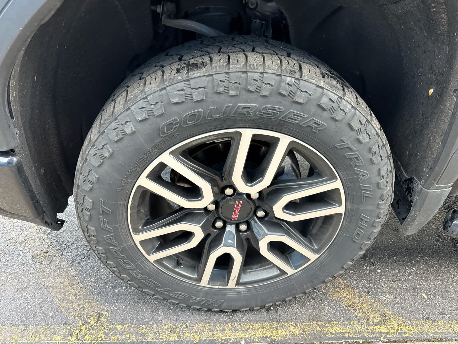 2022 GMC Sierra 1500 Limited AT4