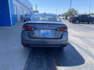 2024 Nissan Versa SR