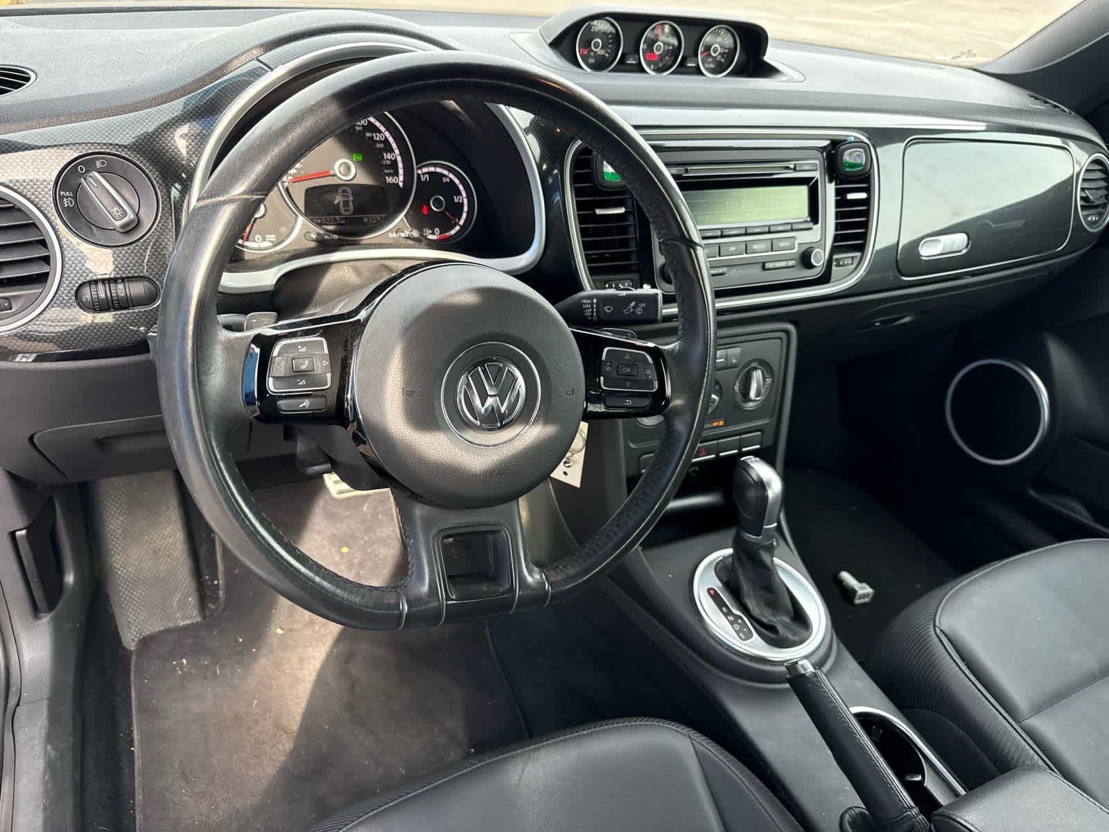 2015 Volkswagen Beetle Convertible 2.0T R-Line