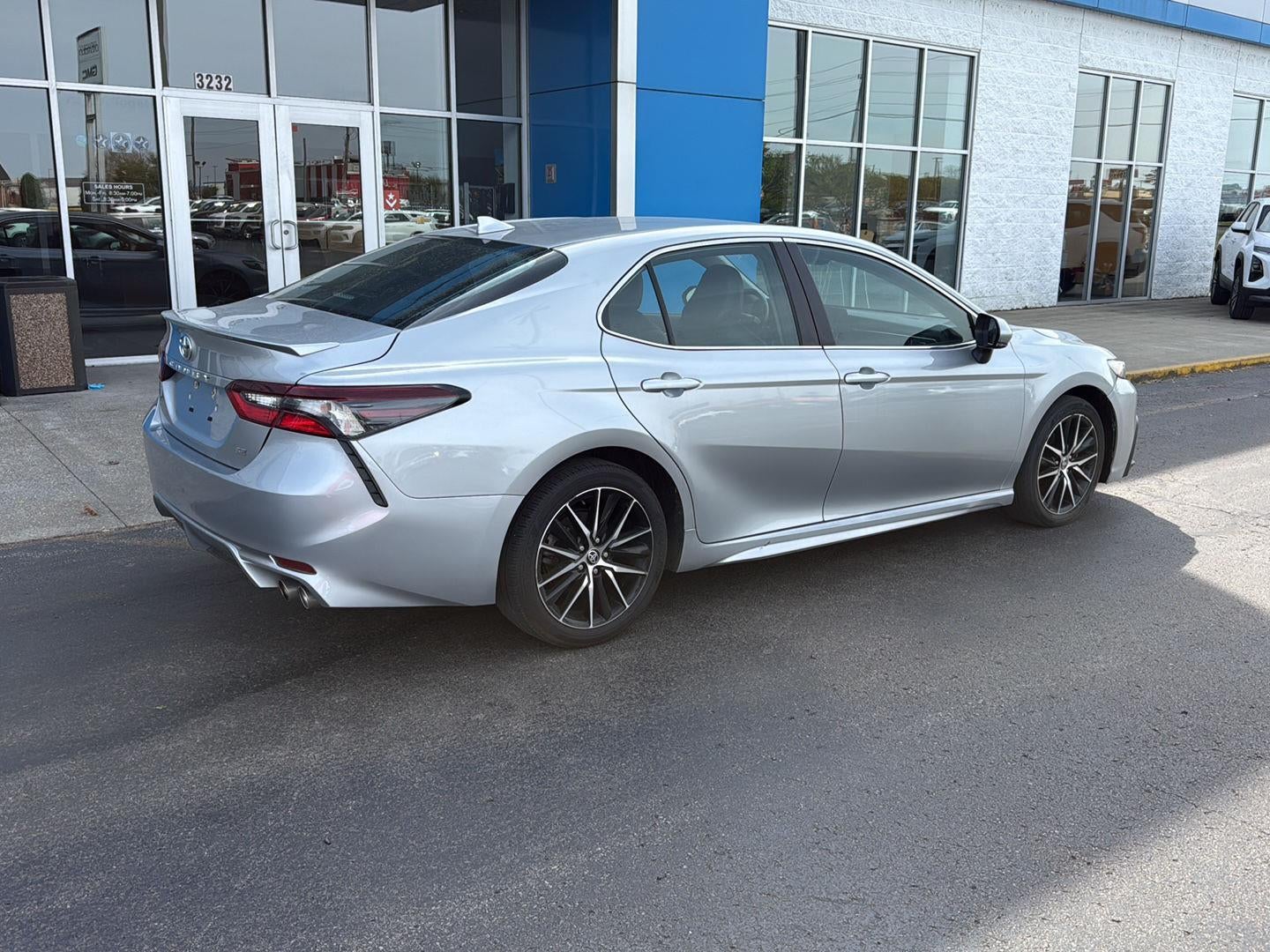 2024 Toyota Camry SE