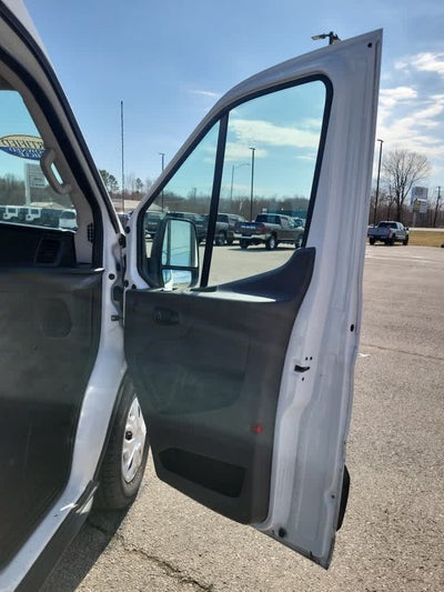 2023 Ford Transit Passenger Wagon XLT