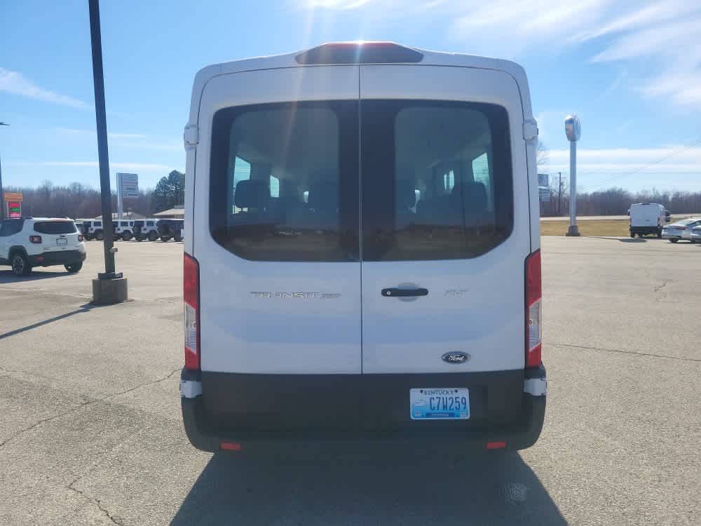 2023 Ford Transit Passenger XLT