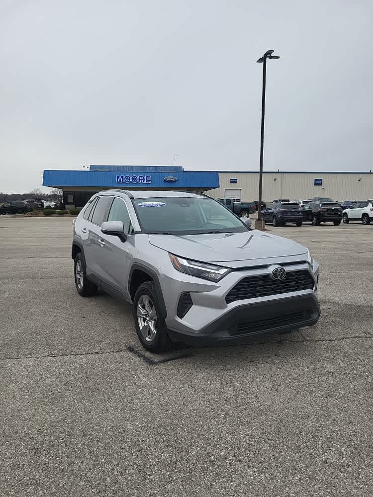 2024 Toyota RAV4 XLE