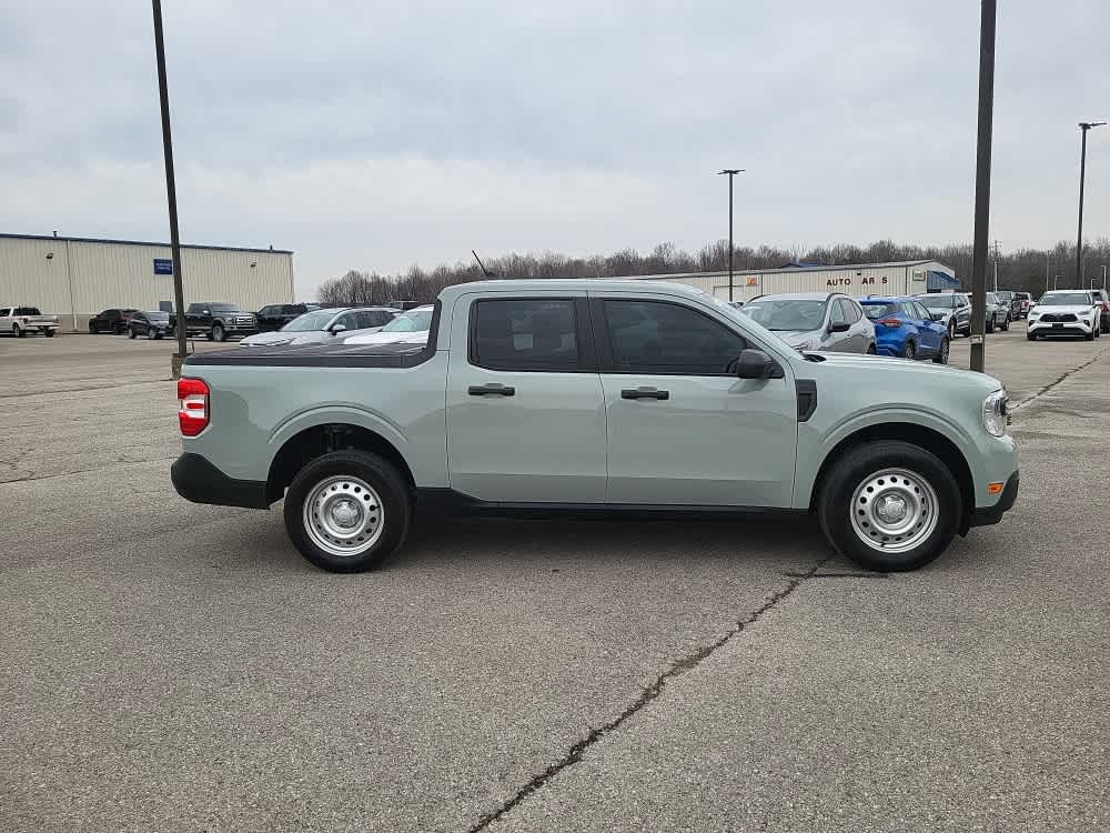 2024 Ford Maverick XL