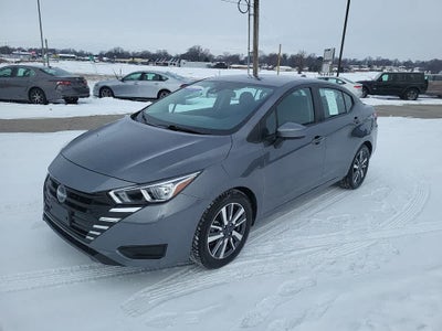 2023 Nissan Versa SV