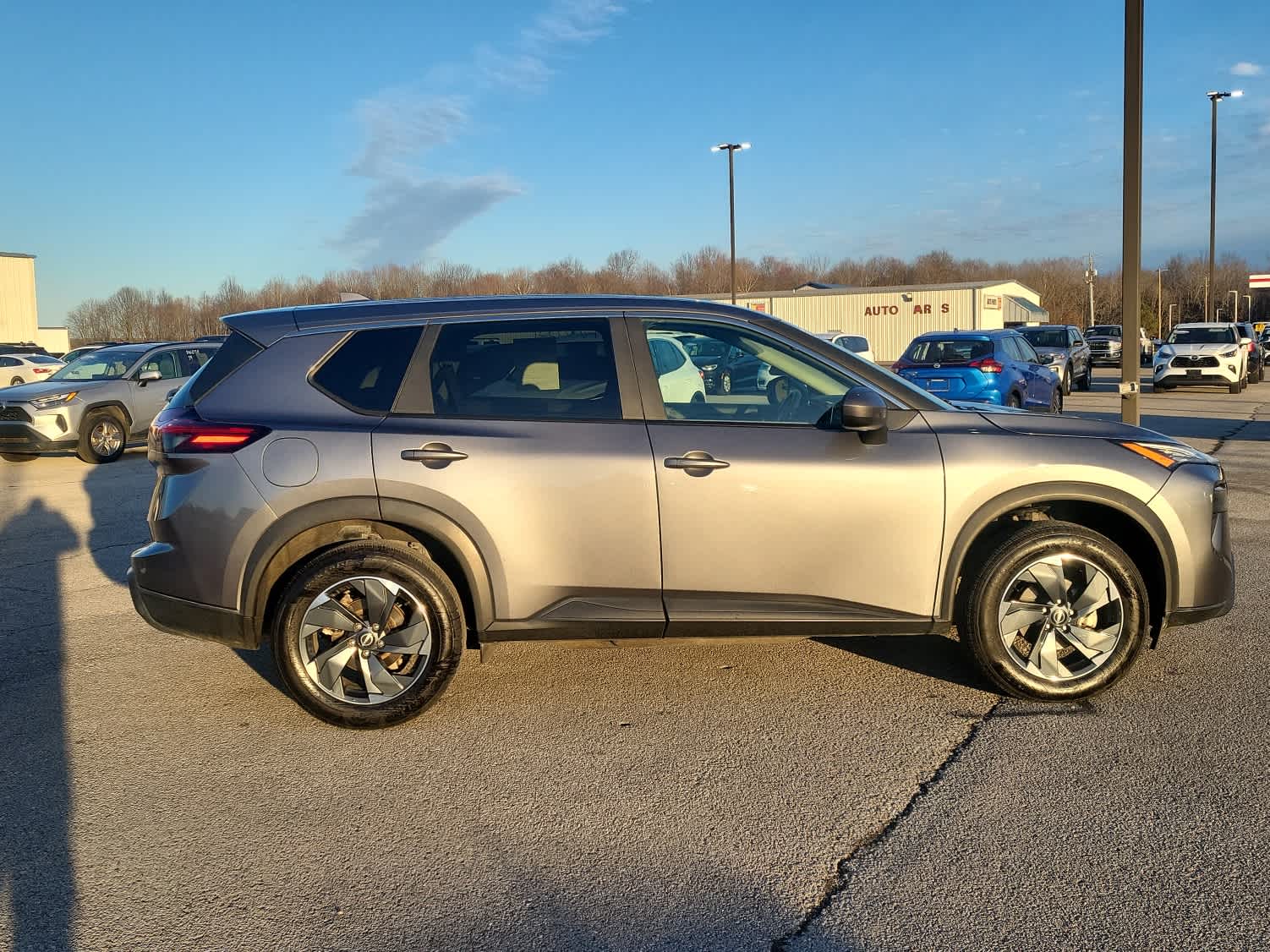 2024 Nissan Rogue SV