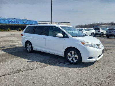 2015 Toyota Sienna LE