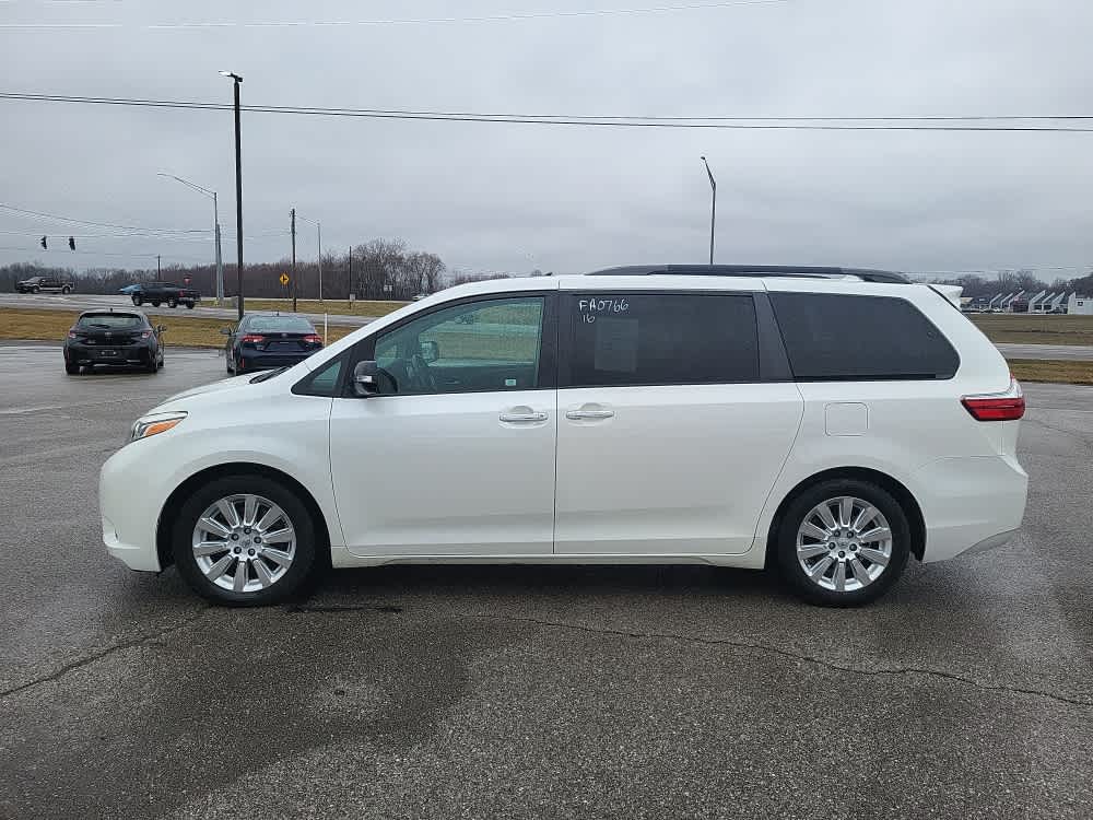 2016 Toyota Sienna Ltd Premium
