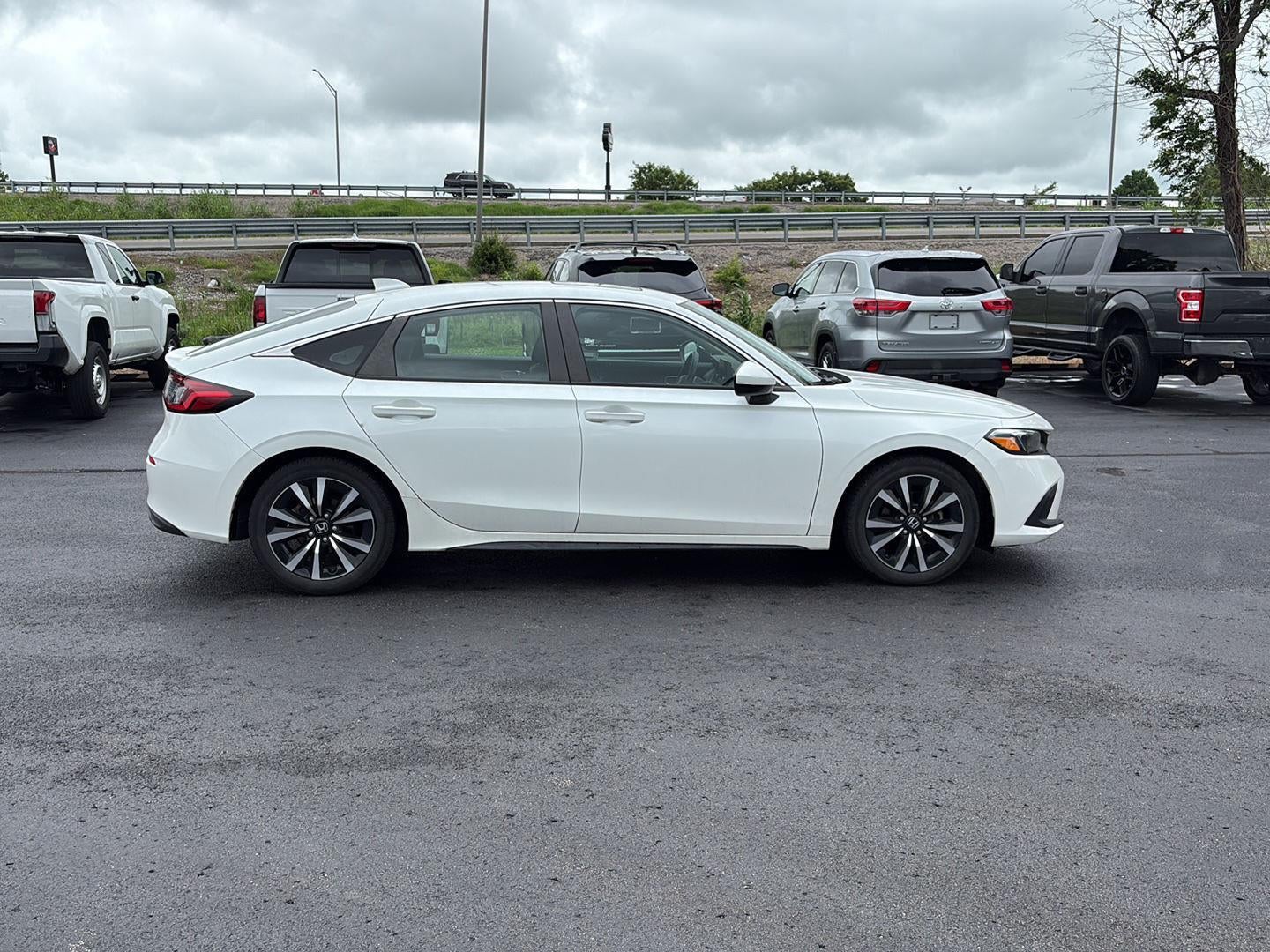 2022 Honda CIVIC HATCHBACK EX-L