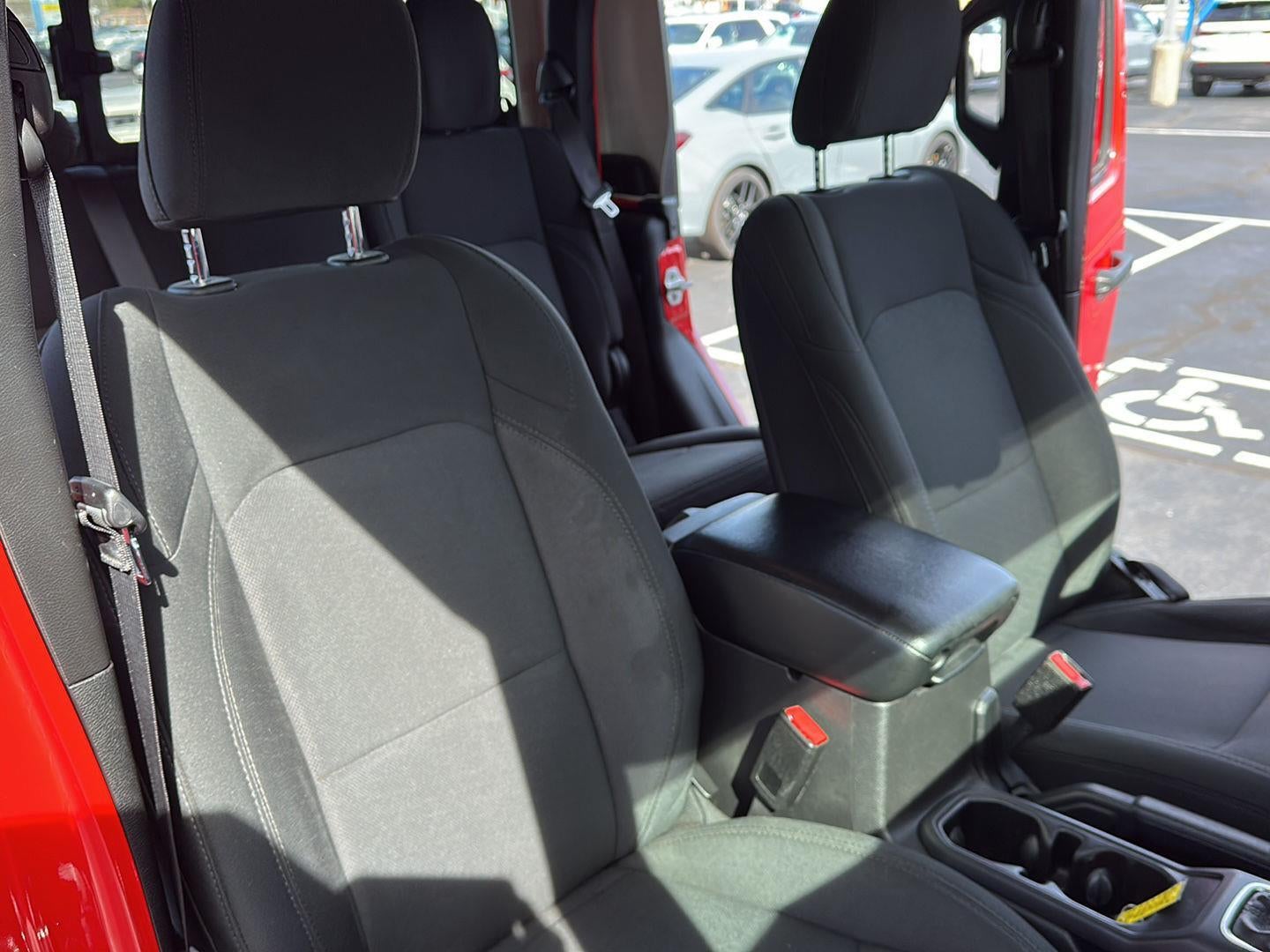 2022 Jeep Gladiator Altitude