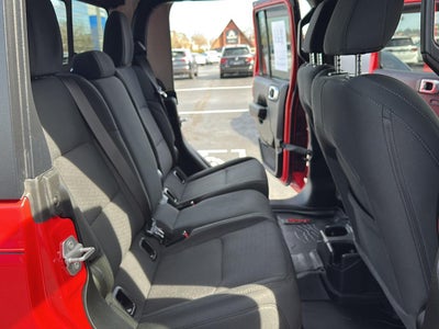 2022 Jeep Gladiator Altitude