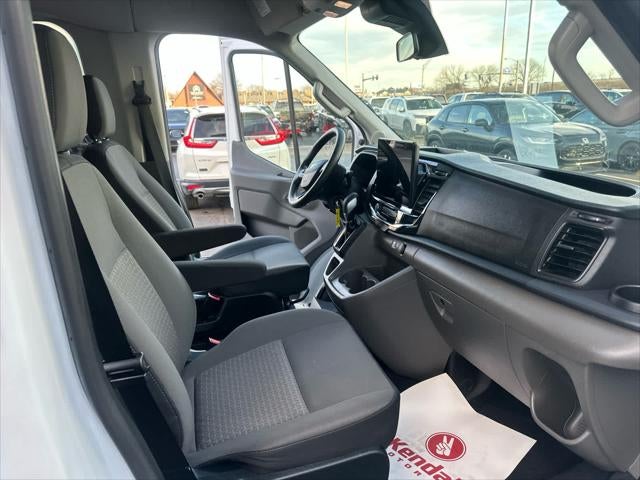 2023 Ford Transit Passenger XLT