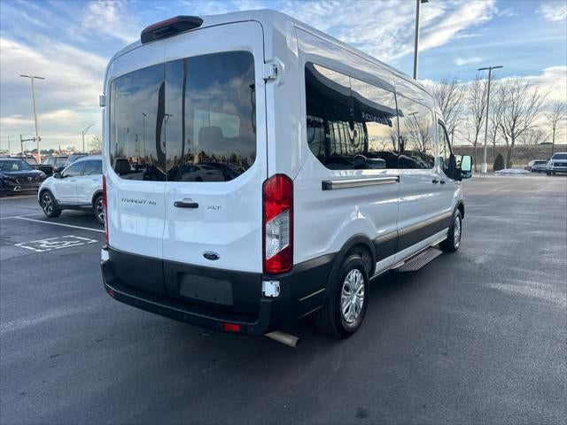 2023 Ford Transit Passenger XLT