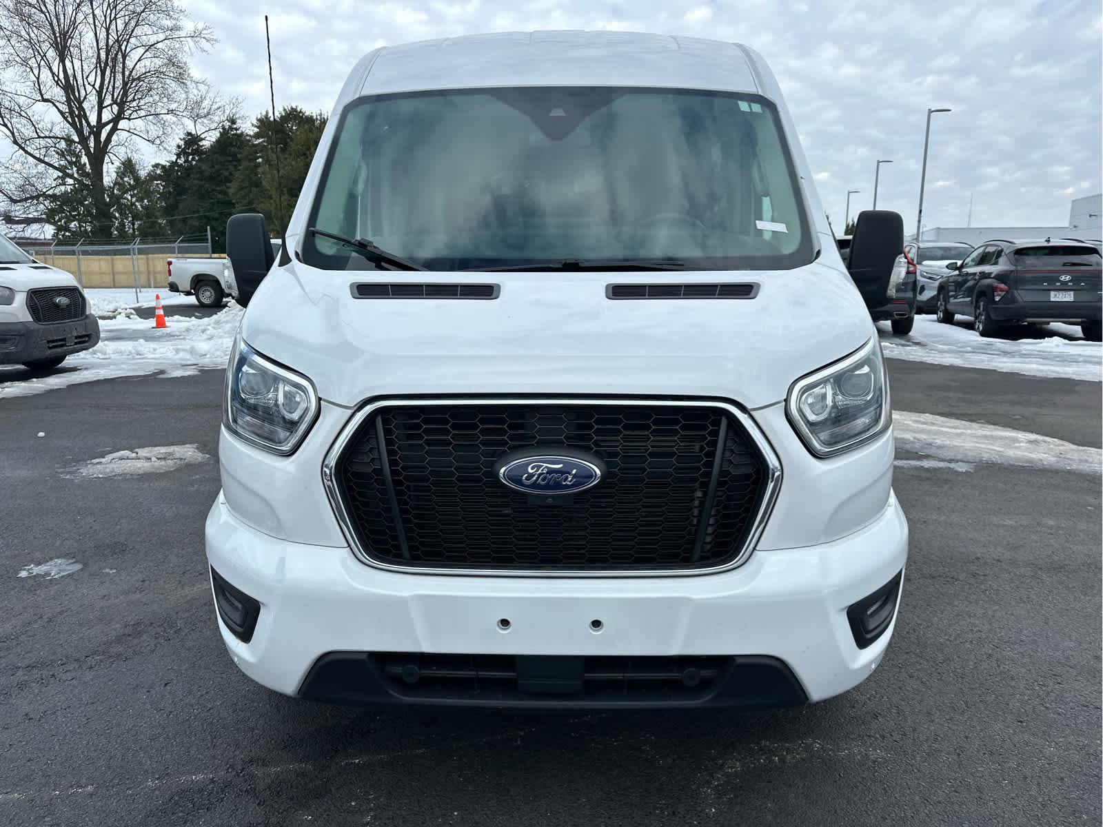 2023 Ford Transit Passenger XLT