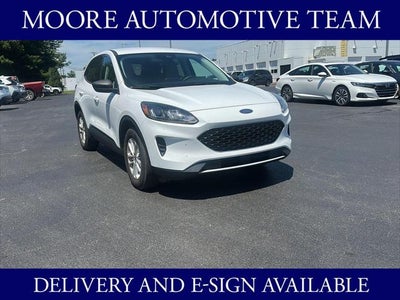 2022 Ford Escape SE