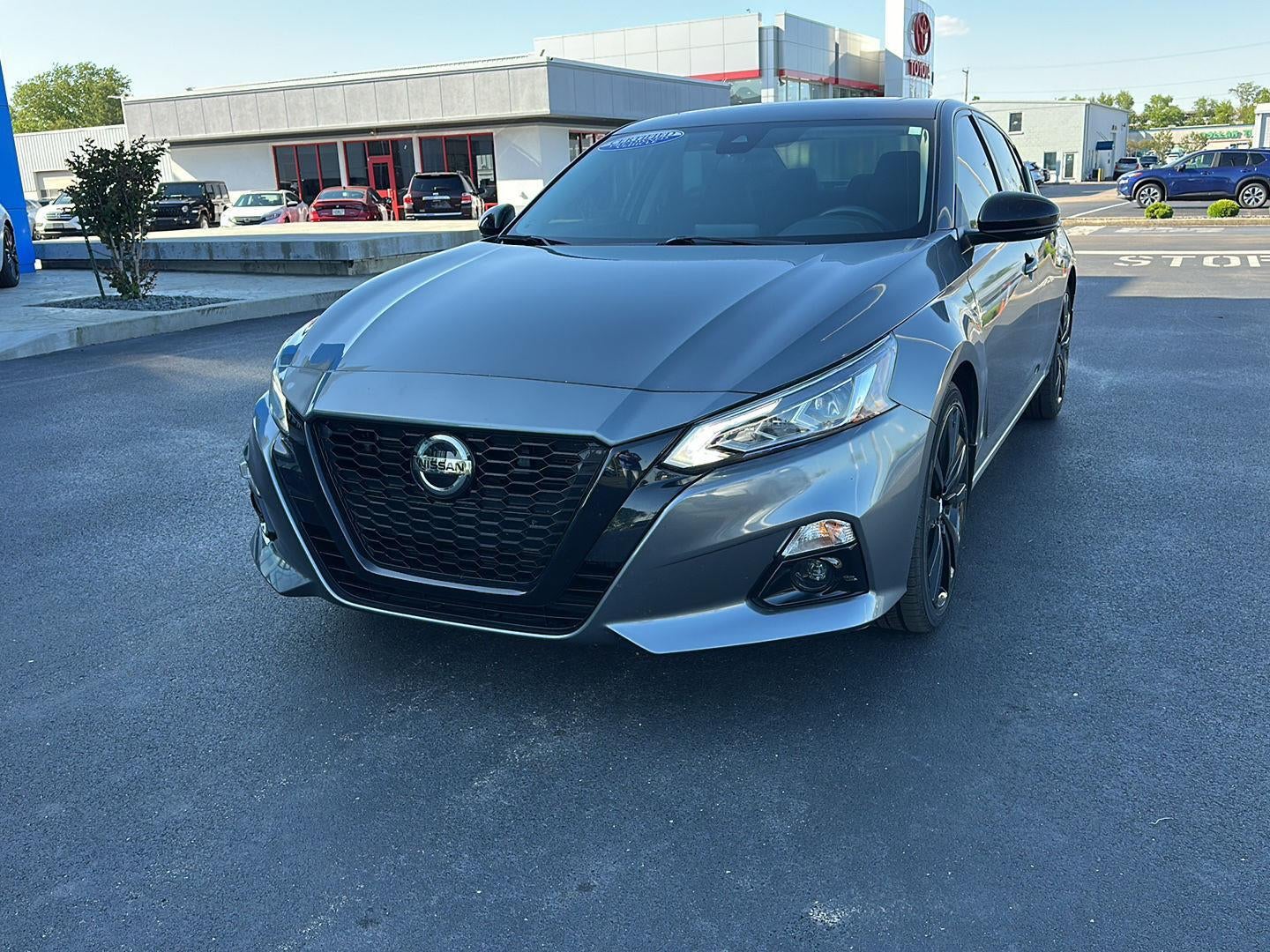 2022 Nissan Altima 2.5 SR